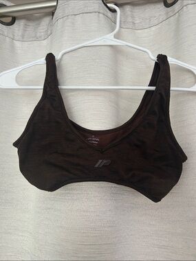 Inaka Power Brown Scoop Sports Bra